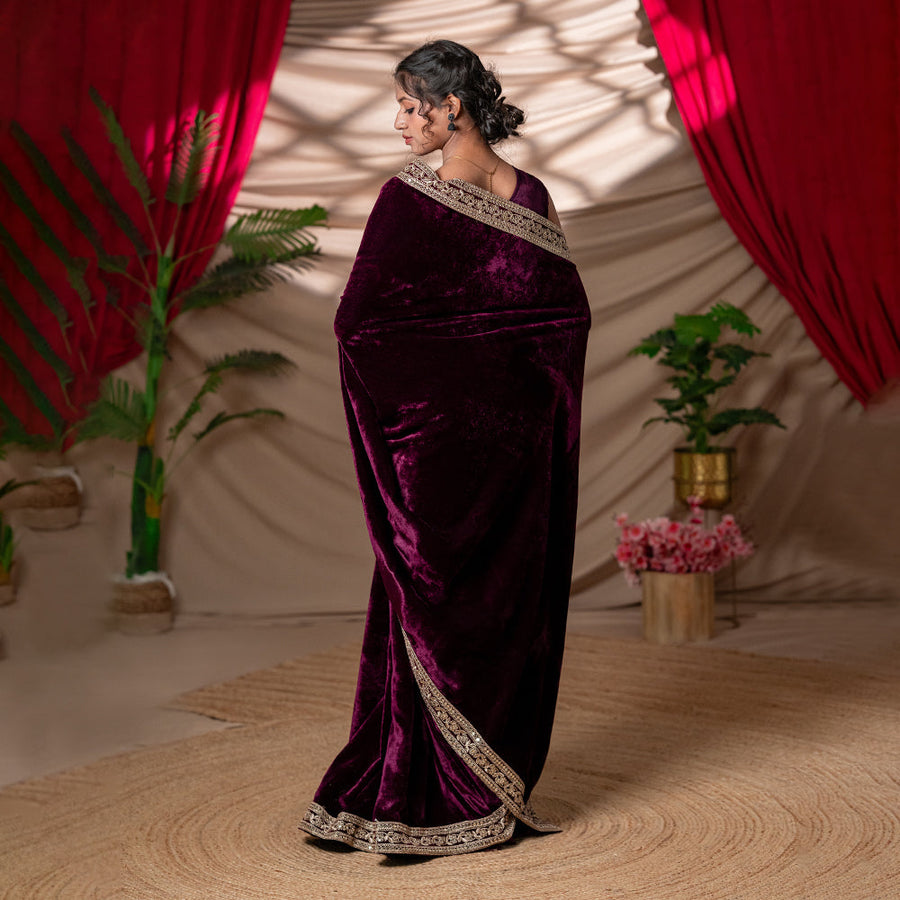 Noor-e-Shaam - Velvet Saree with Antique Gold Work
