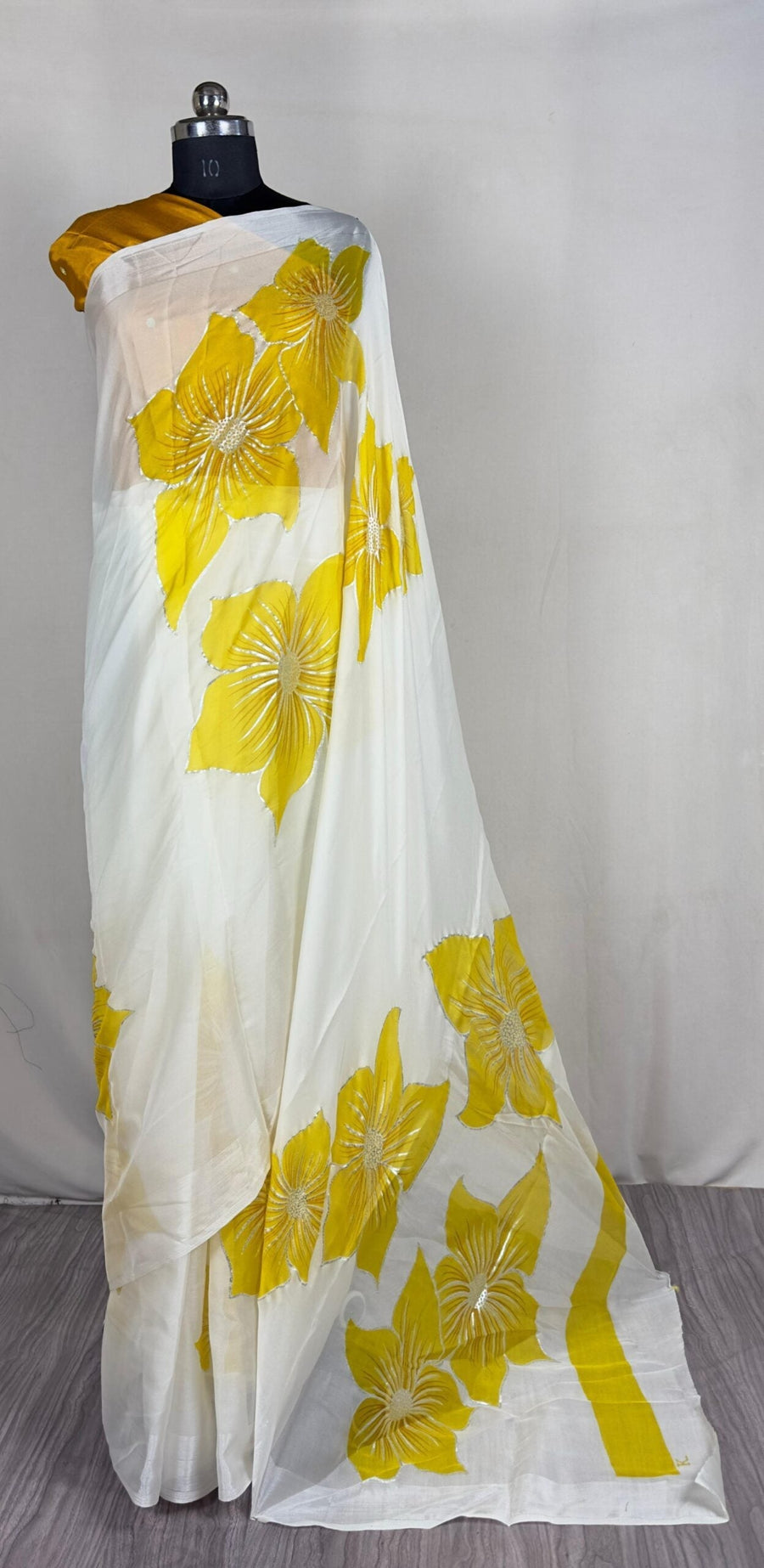 Rang-Rasm - Organza Saree